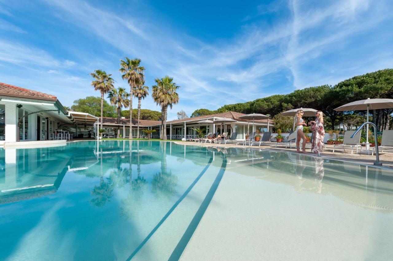 Paestum Inn Beach Resort エクステリア 写真