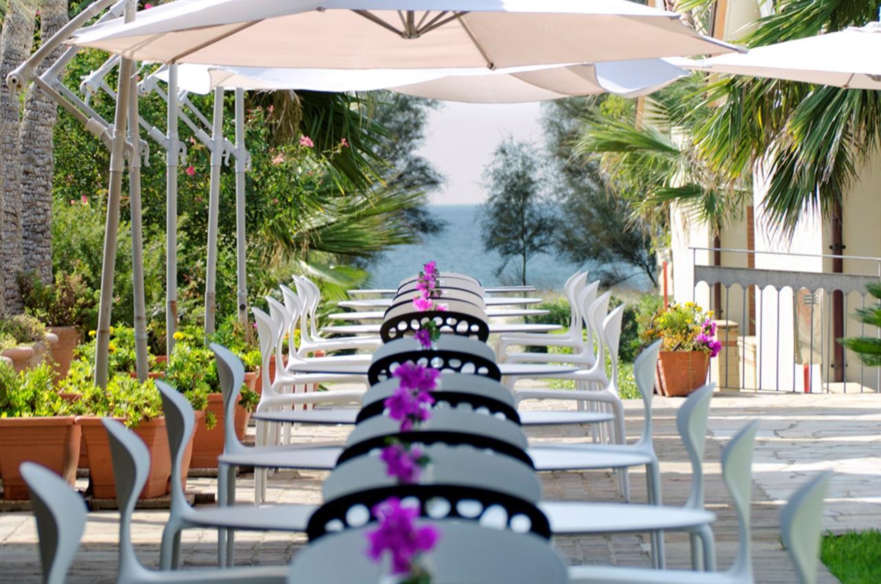 Paestum Inn Beach Resort エクステリア 写真