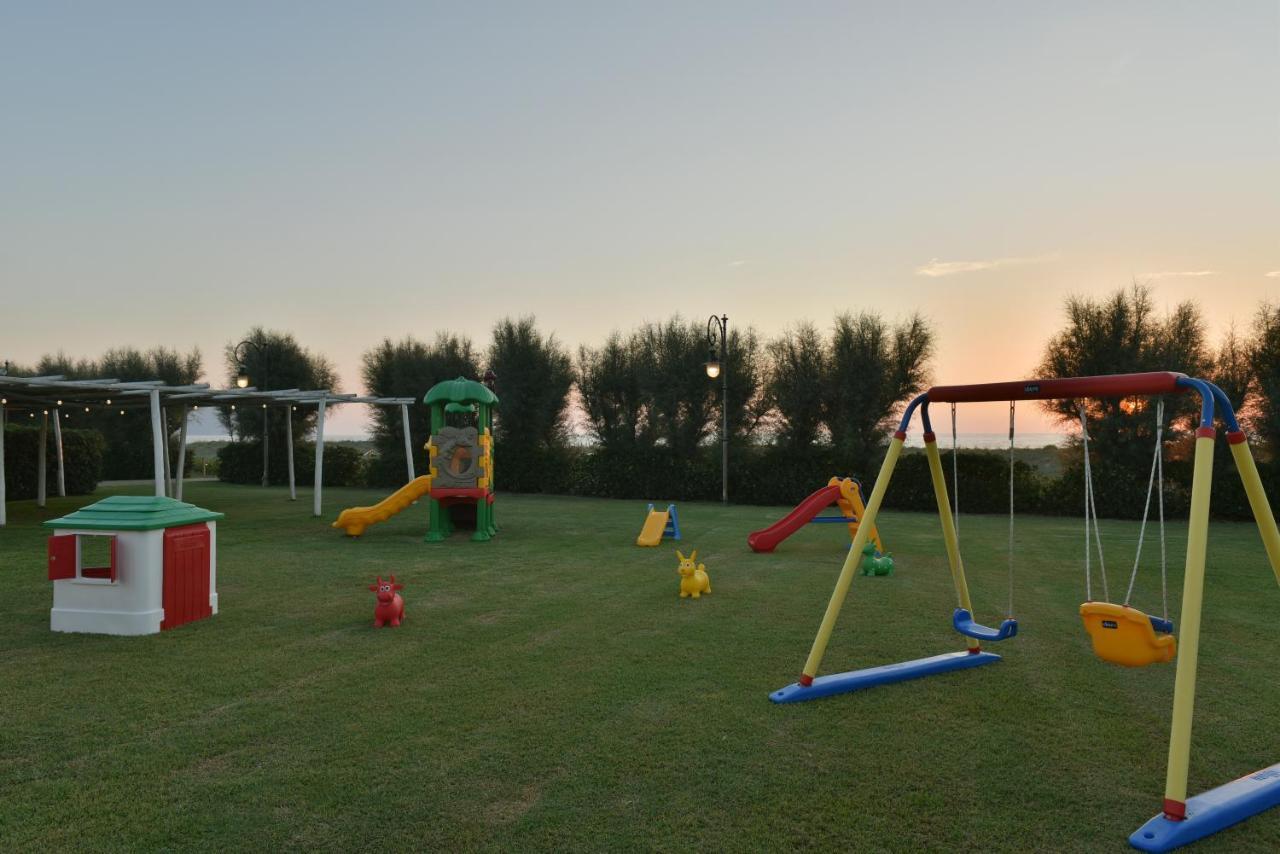 Paestum Inn Beach Resort エクステリア 写真