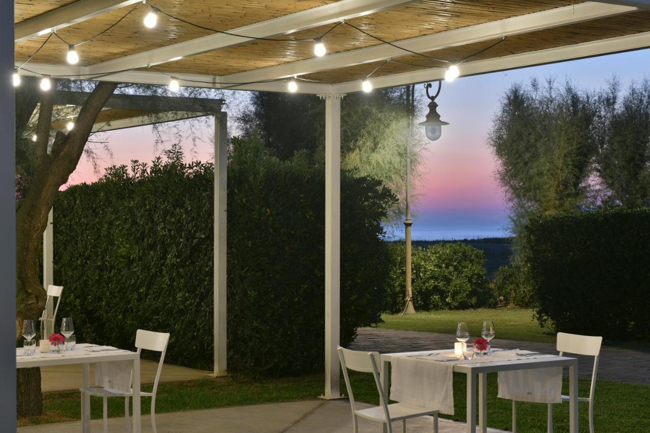 Paestum Inn Beach Resort エクステリア 写真